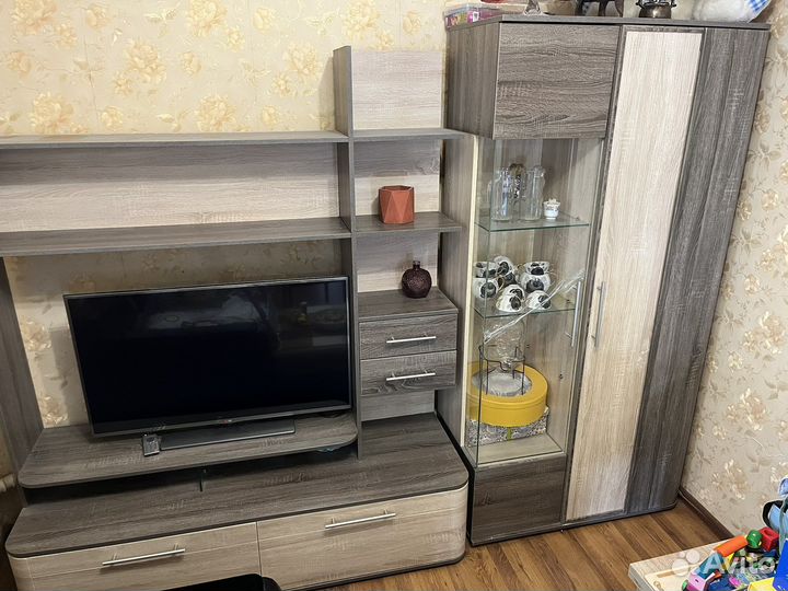 Мебель шкафы и стенки бу