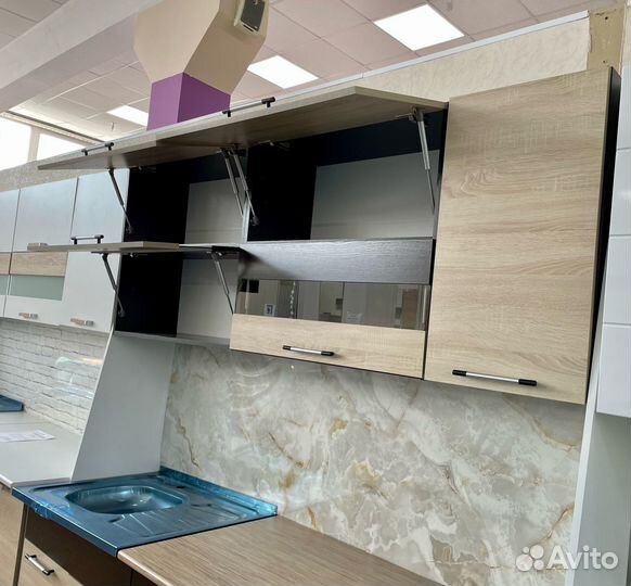 Кухня 2м в наличии