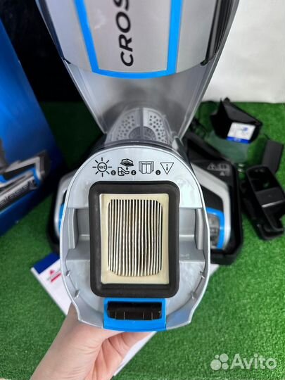 Пылесос моющий вертикальный Bissell 2582N