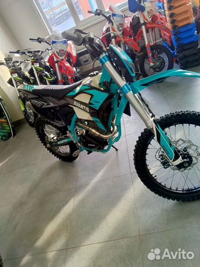 Мотоцикл эндуро Авантис A5 12V 7Ah