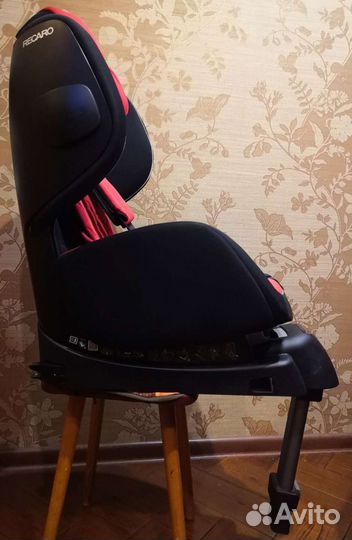 Автокресло детское Recaro optiafix