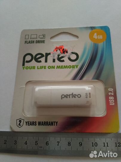 Флешка 4GB USB Perfeo White