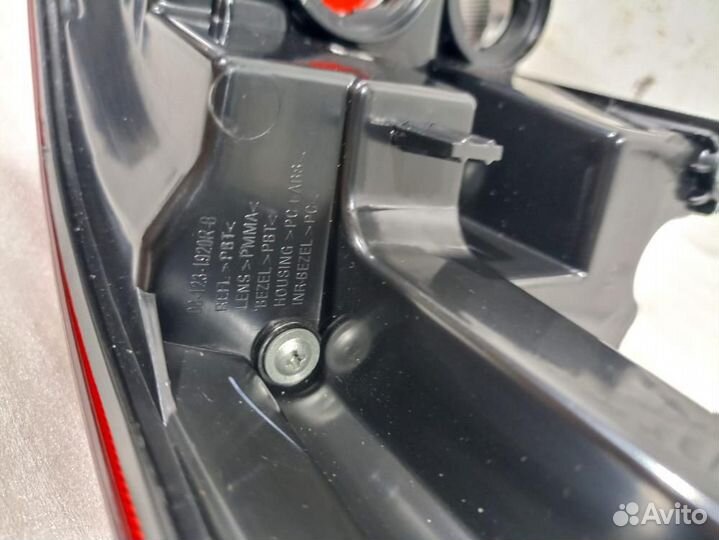 Фонарь задний правый внешний 2017-2020 Kia Rio