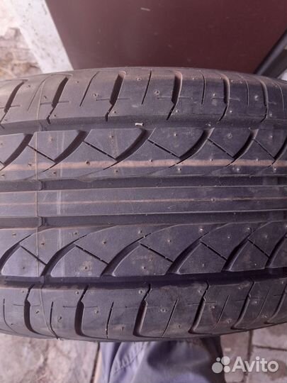 Bridgestone B700AQ 205/70 R14 и 205/70 R14