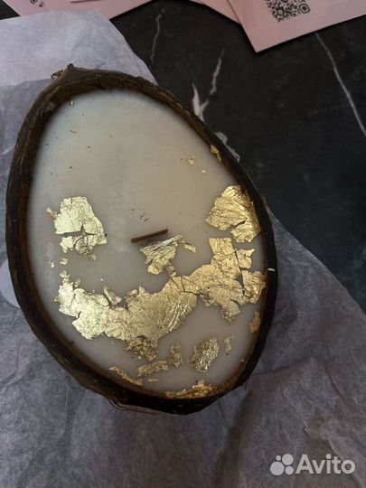 Свеча в кокосе