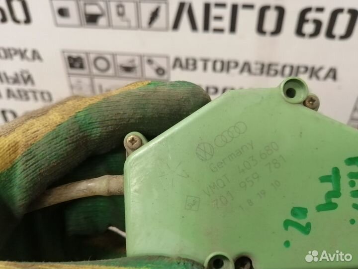 Активатор замка двери для VW Transporter T4