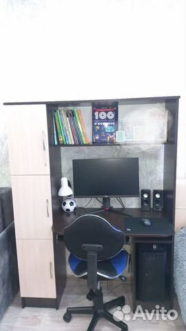 Компьютерный стол б/у и стул