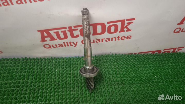 Вал распределителя рулевой рейки LHD