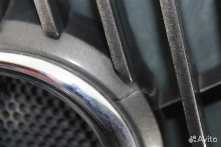 Решетка радиатора Lexus IS 250