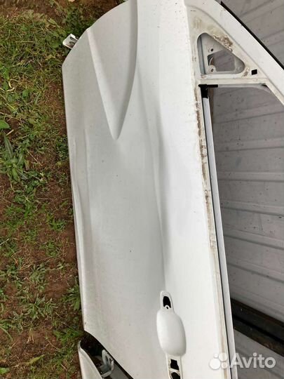 Двери на LADA Vesta