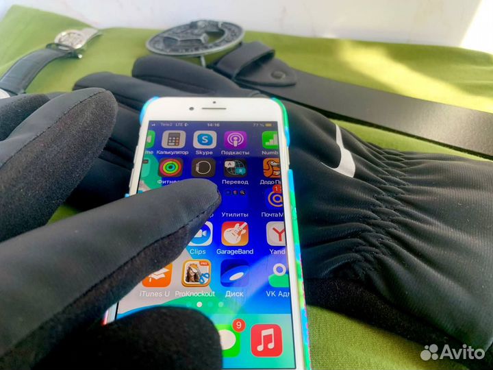 Зимние перчатки nike чёрные сенсорные в ассорт