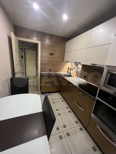 3-к. квартира, 60,6 м², 3/9 эт.