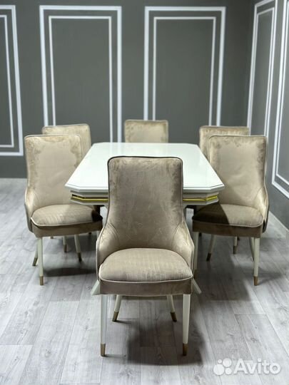 Столы и стулья