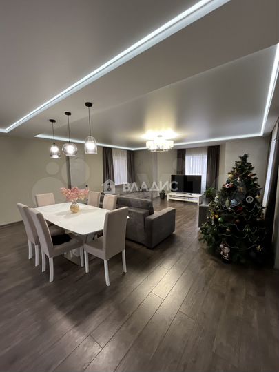 4-к. квартира, 157 м², 7/10 эт.