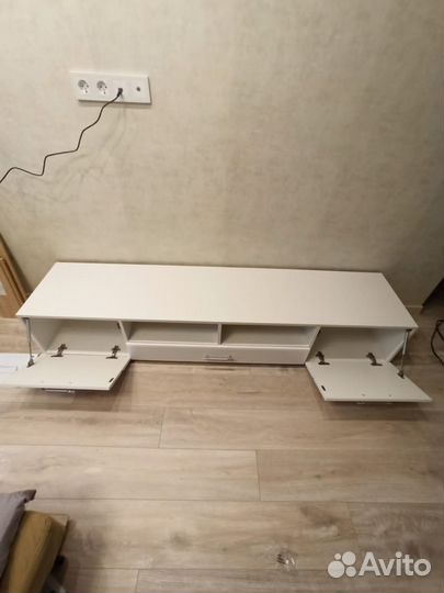 Тумба под Тв