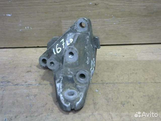 Кронштейн двигателя Mercedes-Benz 190 W201 R102223
