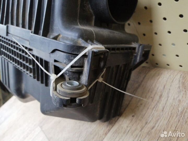 Корпус воздушного фильтра Kia Rio 3/Solaris