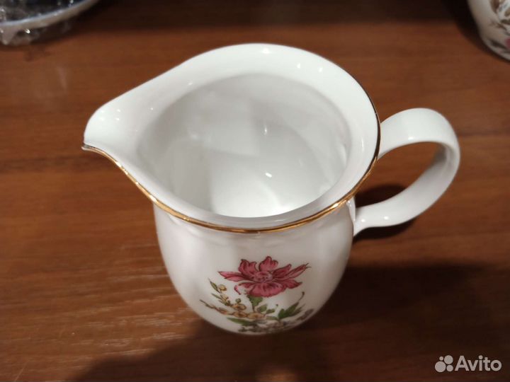 Молочник фарфор