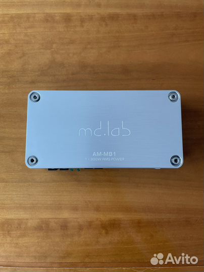 MD Lad AM-MB1 1 X 300W RMS power