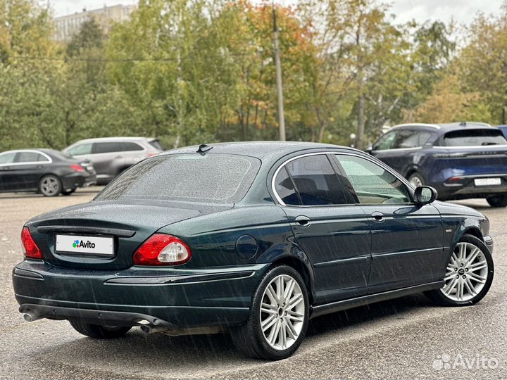 Jaguar X-type 2.5 AT, 2002, 200 000 км