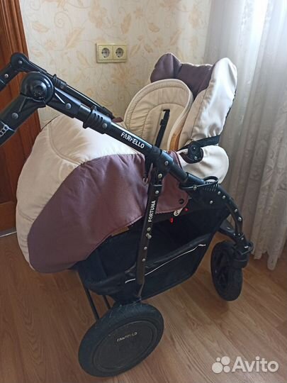 Детская коляска 3 в 1