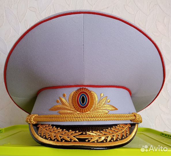 Фуражка генерала Полиции