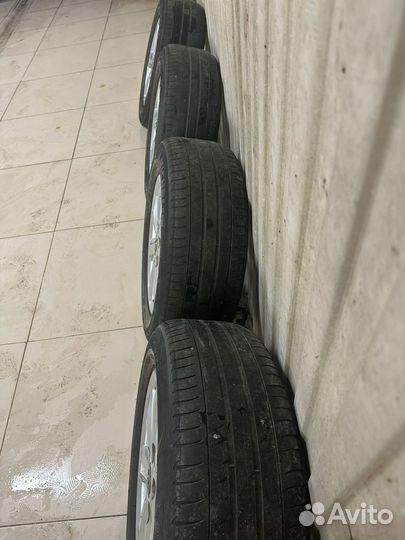 Комплект колёс r16 тойота мишлен