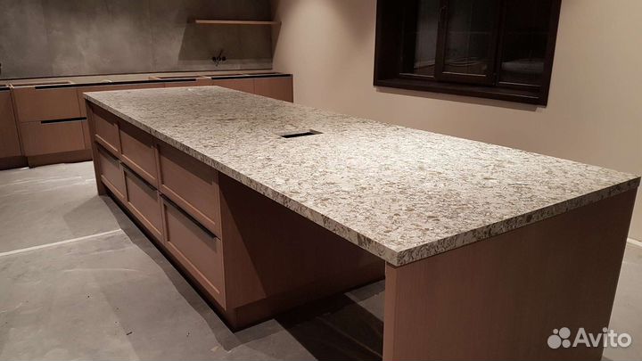 Кварцевый агломерат слэб искусственный камень