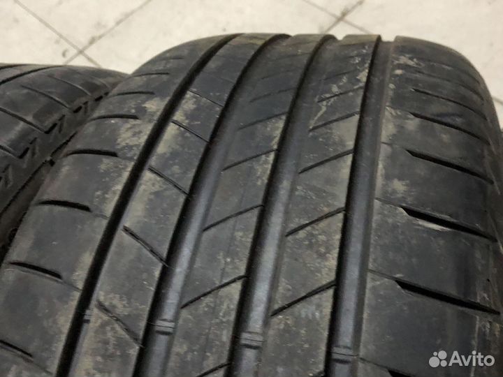 Bridgestone Turanza T005 225/45 R18