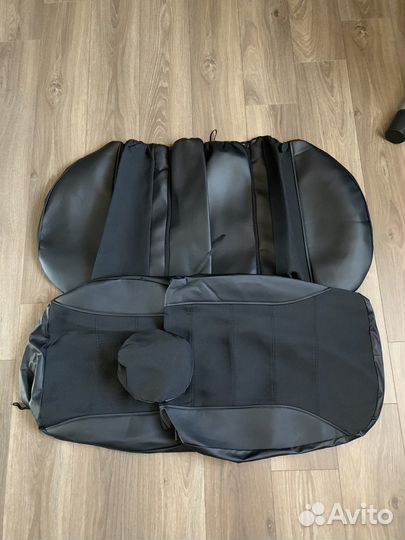 Автомобильные чехлы на renault sandero stepway