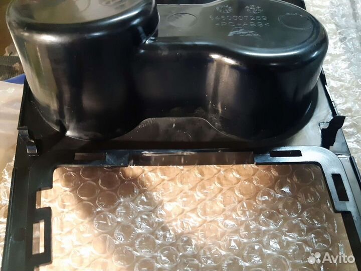 Панель с подстоканниками лада веста