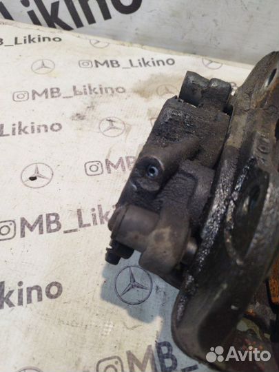 Суппорт тормозной передний правый Mercedes R-Class