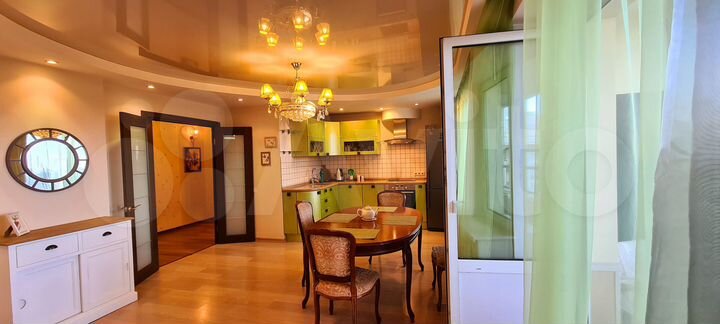 3-к. квартира, 100 м², 17/18 эт.