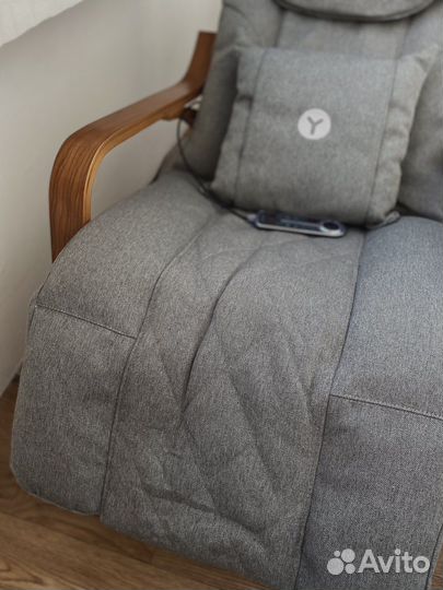 Массажное кресло yamaguchi с массажером для ног