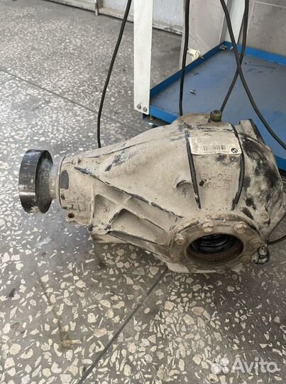 Редуктор на bmw M5 f10