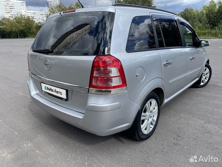 Opel Zafira 1.8 МТ, 2008, 243 000 км