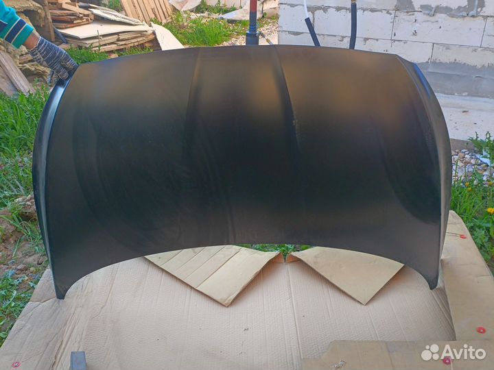 Капот на hyundai solaris 2011