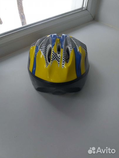 Детский шлем защитный + защита для катания