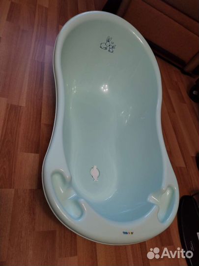 Детская ванночка со сливом