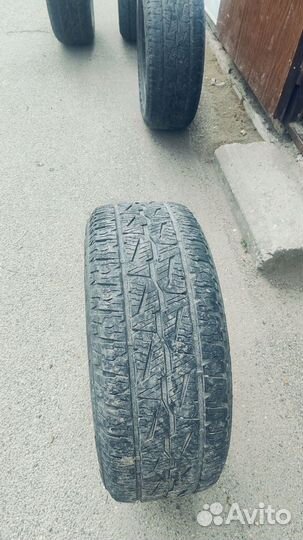 Bridgestone Dueler A/T 285/60 R18