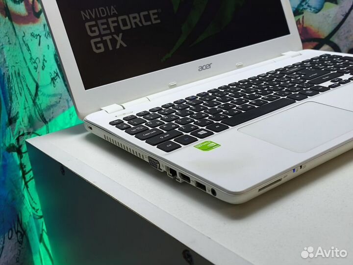 Игровой ноутбук : I5 / Geforce 820M (Рассрочка)