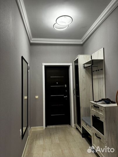 Услуги поклейка обоев