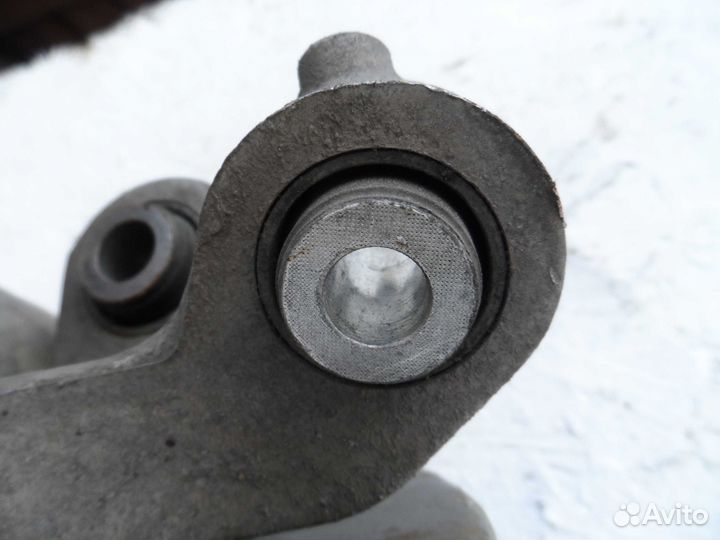 Ступица задняя правая Infiniti Q50 V37