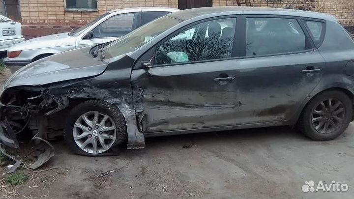 Авторазбор Kia Ceed (Киа Сид). Запчасти