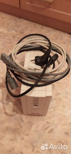 Бесперебойник Back-UPS CS 500