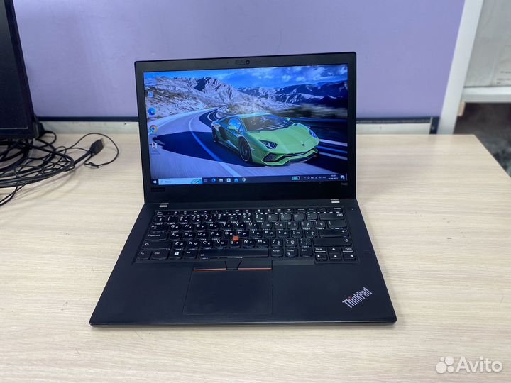 Lenovo Thinkpad T480, i5 8gen, nvme 512, 16 RAM