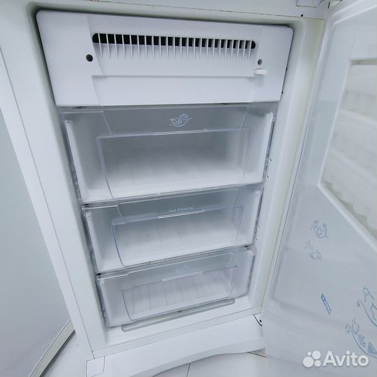 Холодильник indesit 2 компрессора NO frost