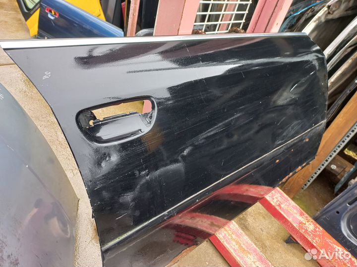 Дверь передняя правая Audi A6 C5 Ауди А6 Ц5