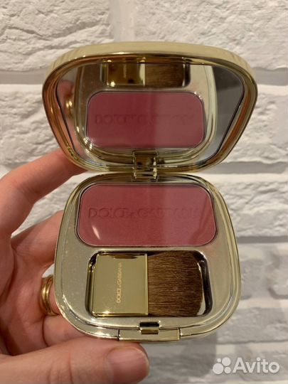 Румяна Dolce & Gabbana 50