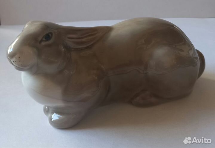 Фарфоровая статуэтка Заяц серый СССР лфз